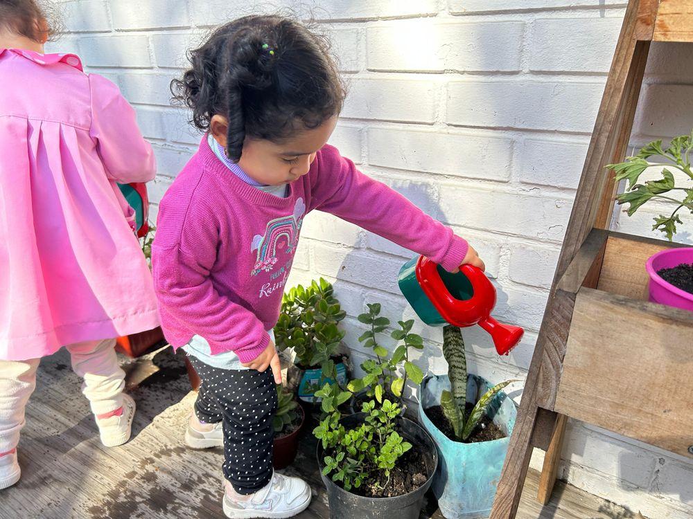 La conexión con la naturaleza es fomentada en el Jardín Infantil Los Tesoritos de Guayacán