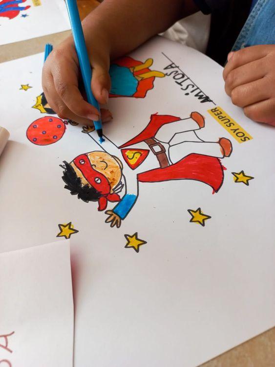 Yoga infantil: Un espacio de bienestar y creatividad