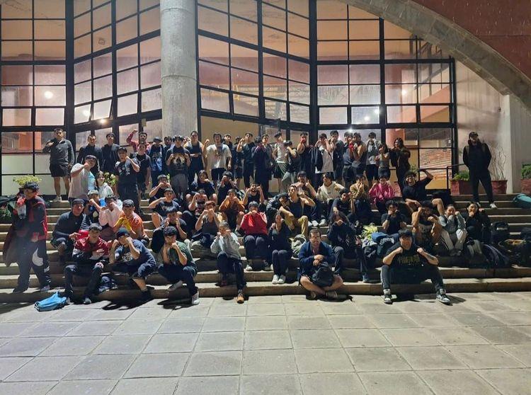 FEULS imparte talleres de boxeo para estudiantes